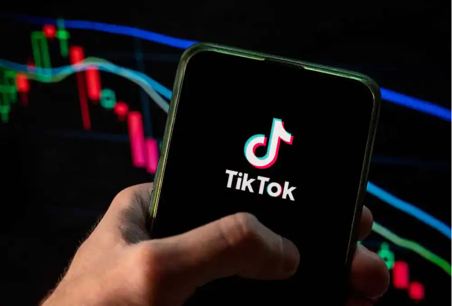 TikTok: A Modern Social Media Phenomenon – 1